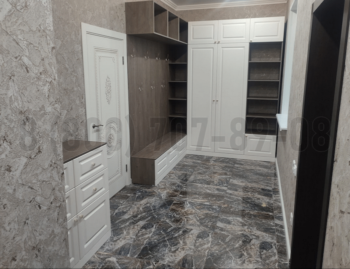 Классический шкаф в Королёве